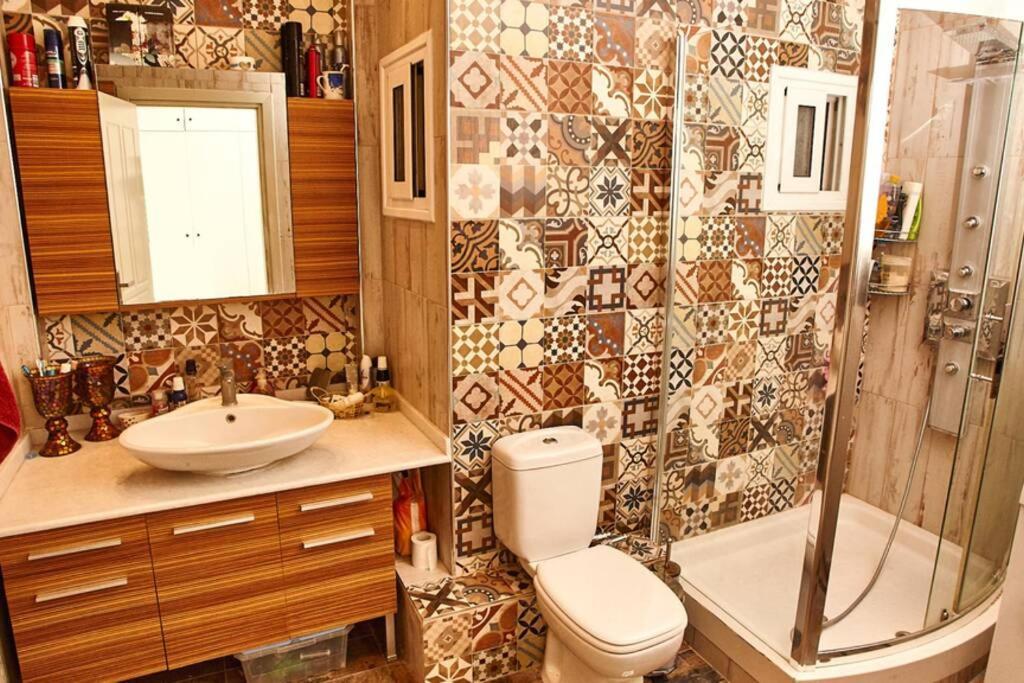 Art Luxury Designer Apartment Drama Luaran gambar