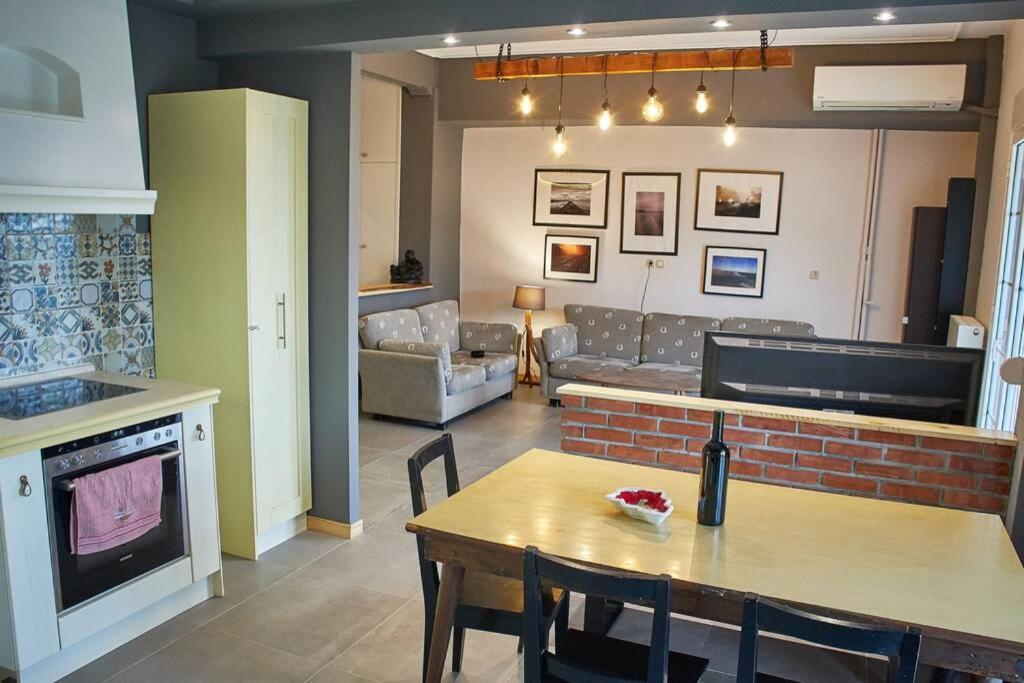 Art Luxury Designer Apartment Drama Luaran gambar